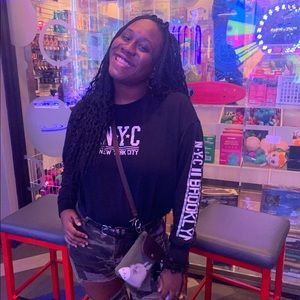 Meet your Posher, Janay